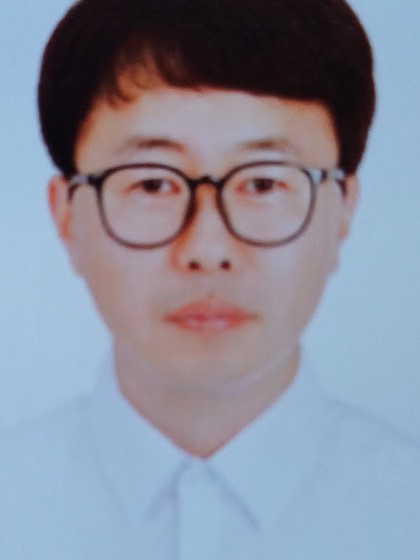 전준희 전도사 · 지원부장 홈페이지 기존 사진